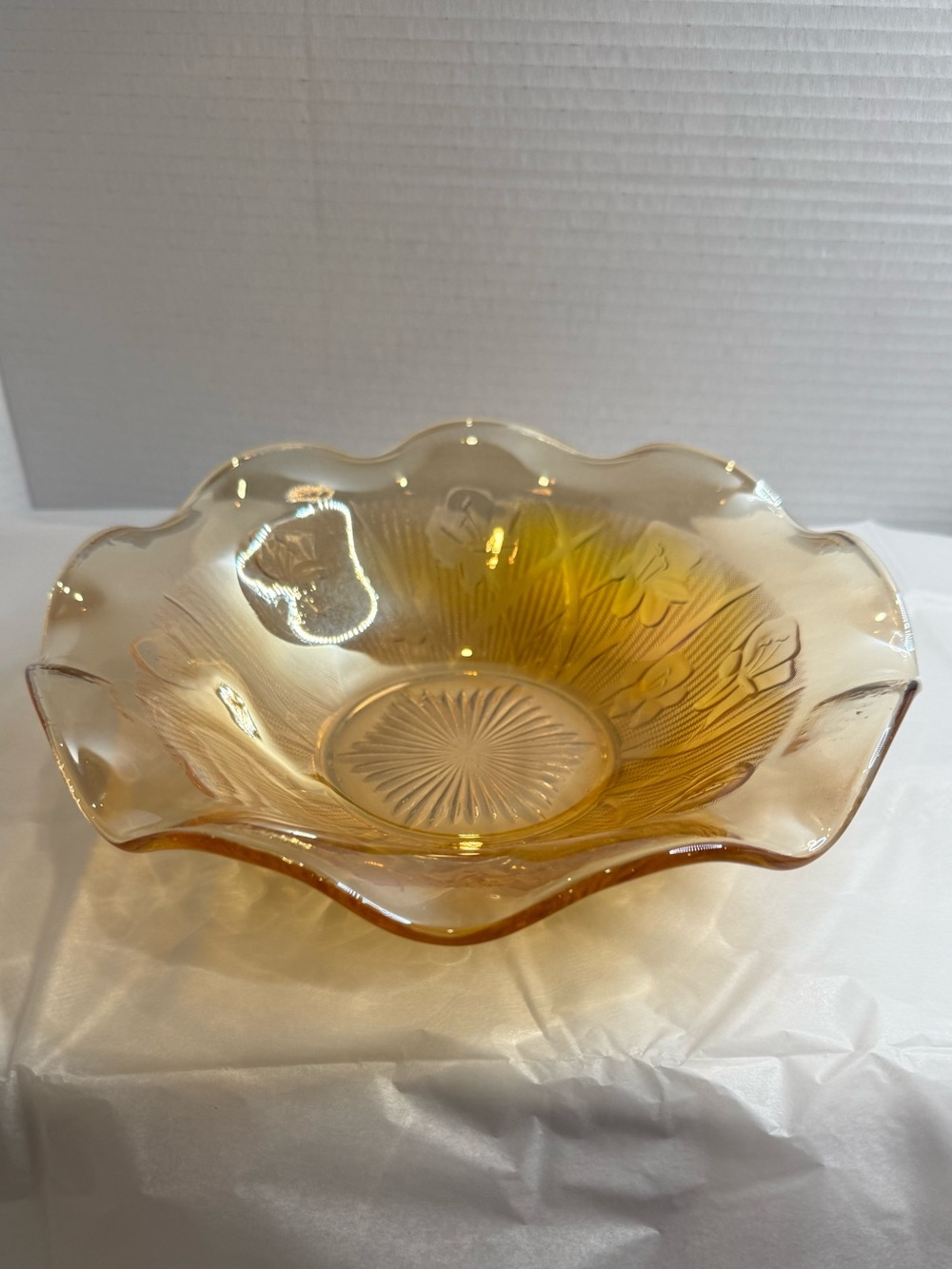 VTG Jeannette Iris + Herringbone Amber Glass Bowl Ruffle Edge Starburst Bottom